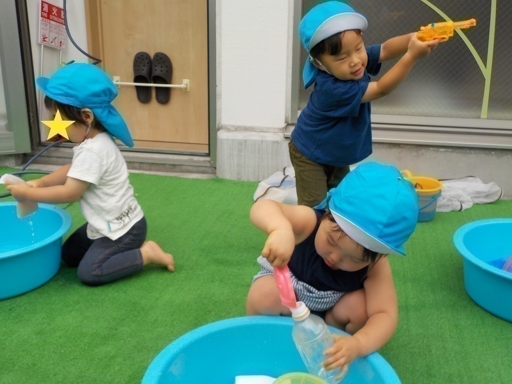 水遊び<つき組>