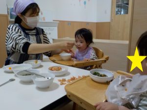 食事の様子＜ほし組＞