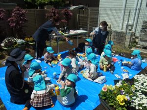 春のぽかぽかお弁当散歩～そら・にじ～