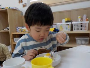 食具の持ち方～そら組～