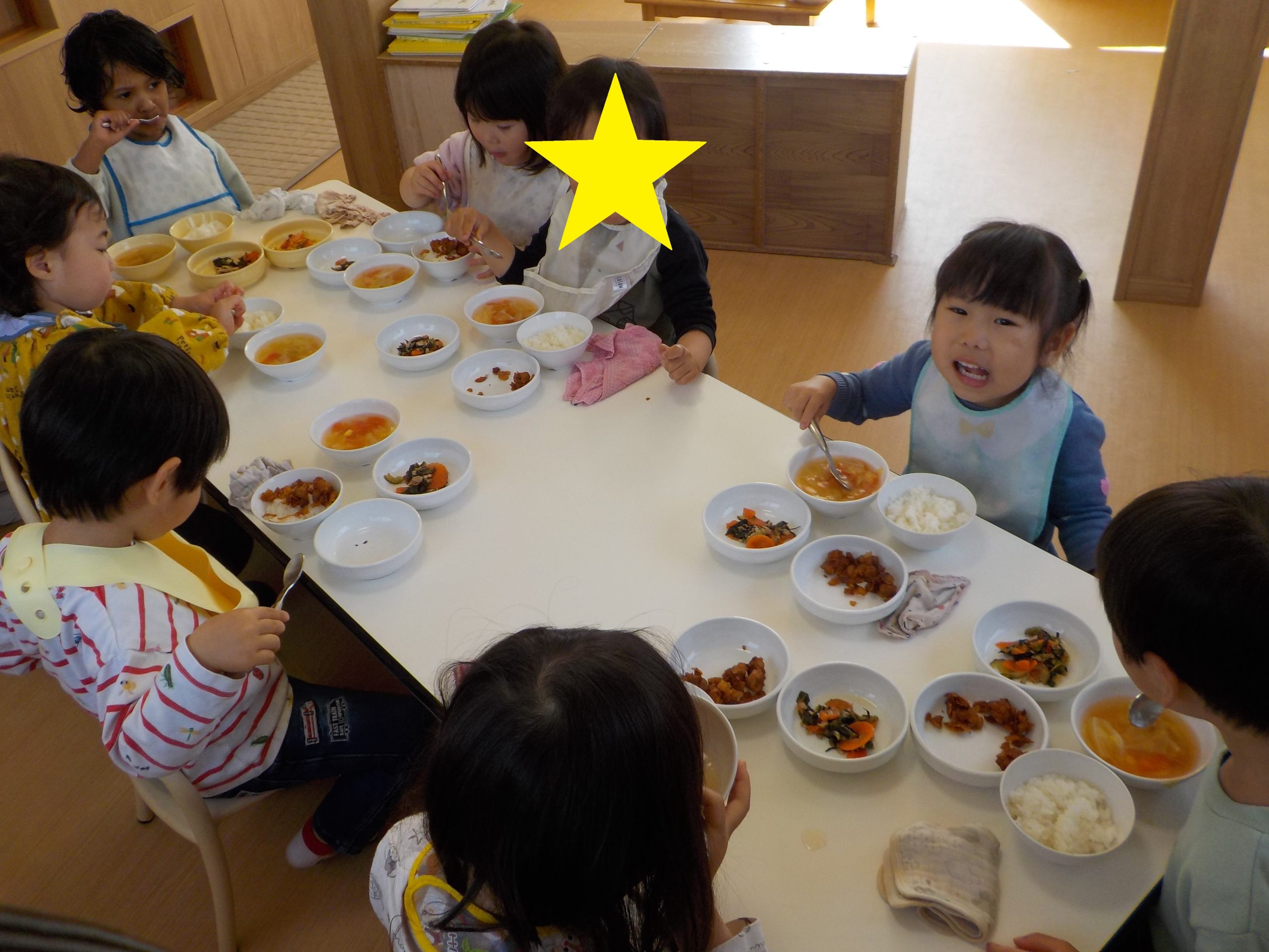 ☆お楽しみ給食☆