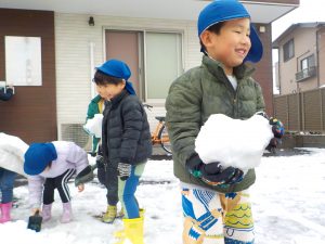 雪かきのお手伝い！