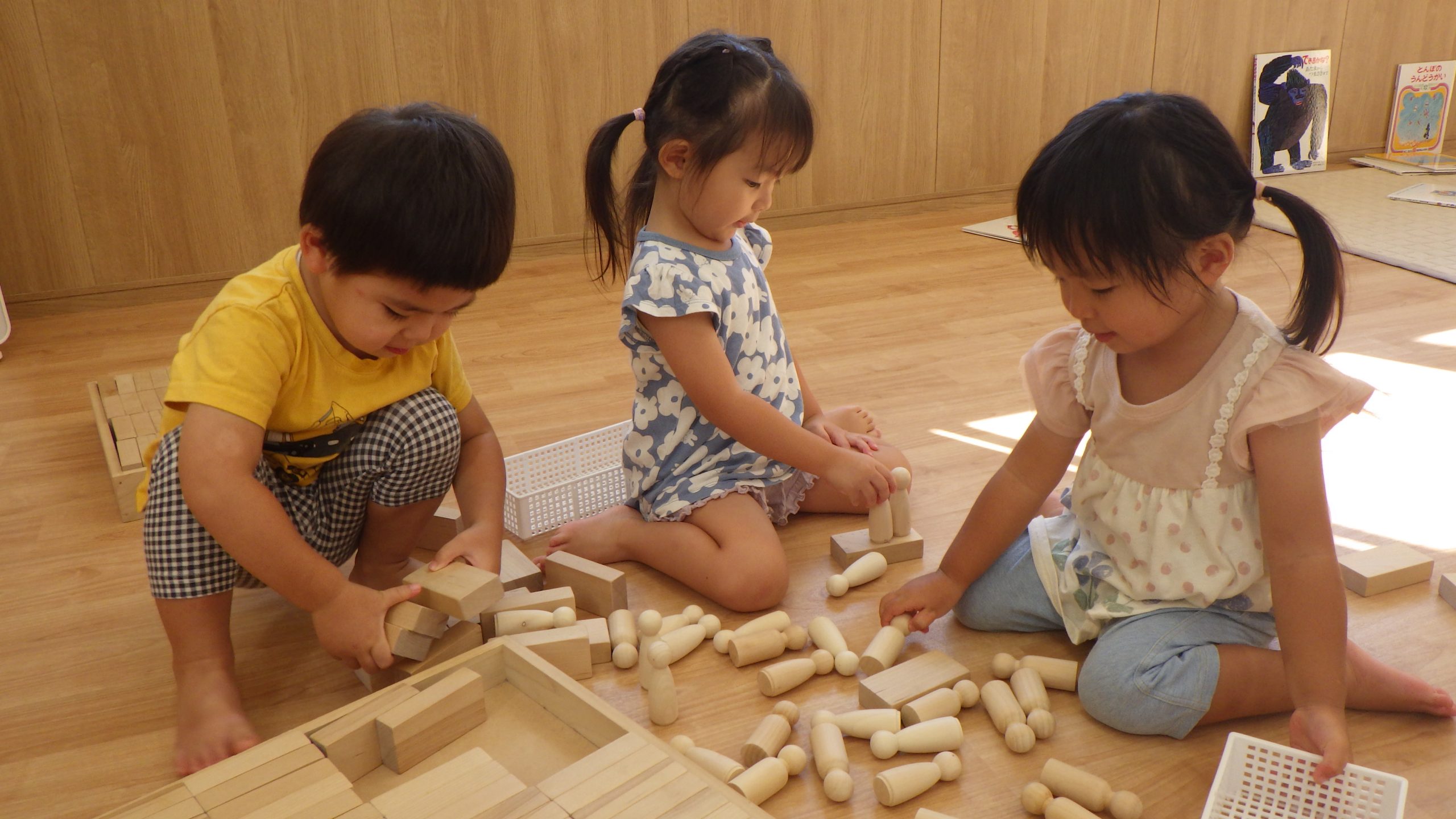 9月の室内装飾・そら組の積み木遊び