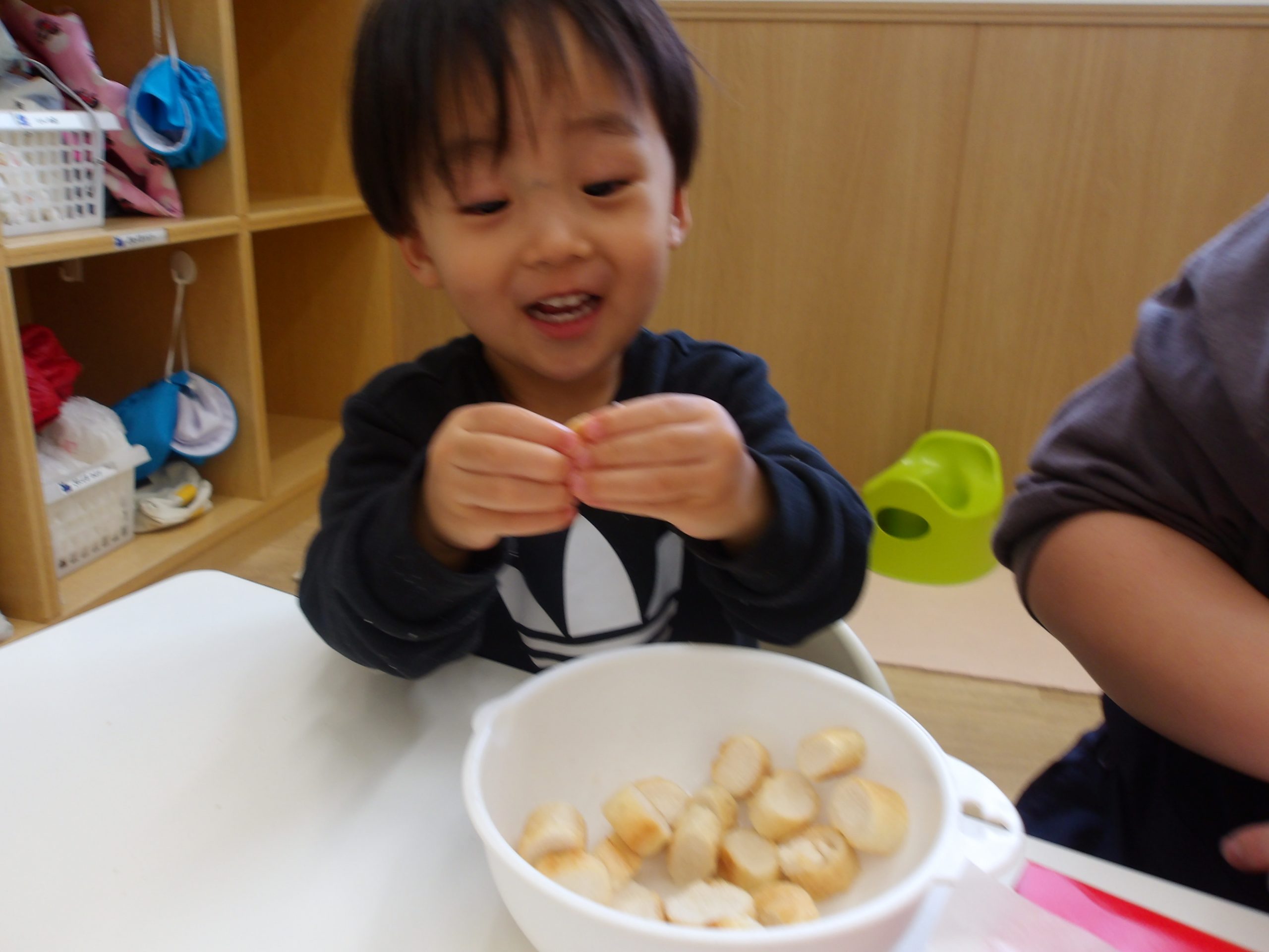 感触あそび【つき組】